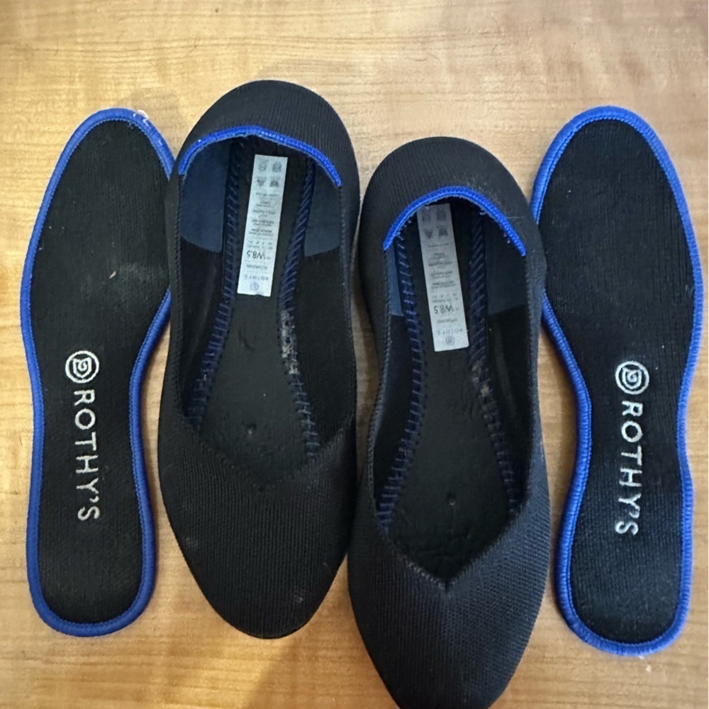 Rothy's The Flat Black Flats with Blue Trim - Size 8.5 - Picture 7 of 8